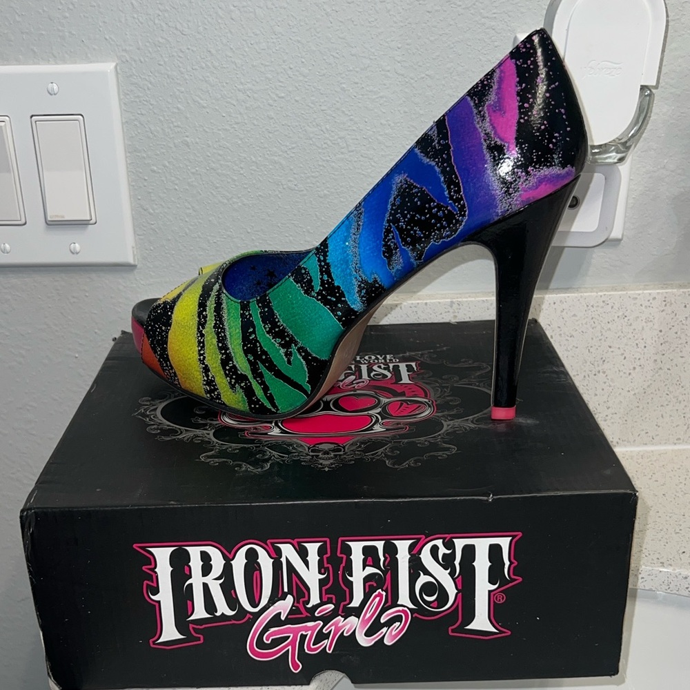 RARE ZEBRA MULTICOLOR HEELS from Torrid Multicolor Women's Heels - Picture 4 of 7
